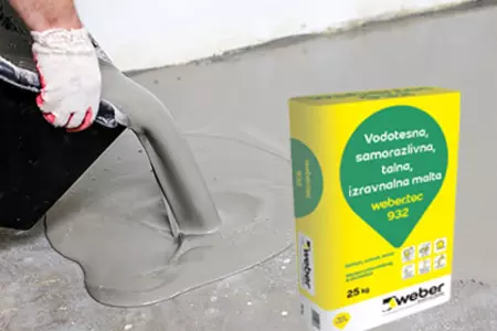 webertec 932 - Vodotesna, samorazlivna talna izravnalna masa.