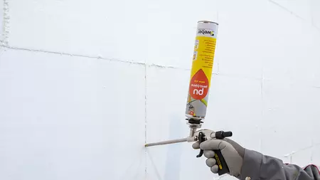 Pena za lepljenje in zapolnitev reg - Weber