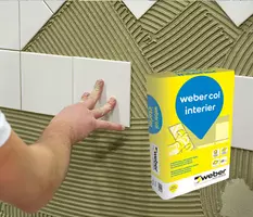 webercol interier - Standardno lepilo za lepljenje vpojne keramike na notranjih talnih in zidnih površinah.