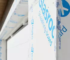 Rigips GLASROC X - Plošča z mavčnim jedrom, odporna na vlago in plesen, ojačana s steklenimi vlakni.