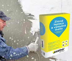 Izdelava fasade pozimi. Sistemsko fasadno lepilo za lepljenje izolacijskih plošč in izdelavo armirnega sloja v zimskih razmerah. Weber