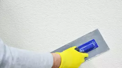 Zaključni fini apneni / cementni ometi