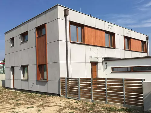 weberdesign les - imitacija lesa na fasadi