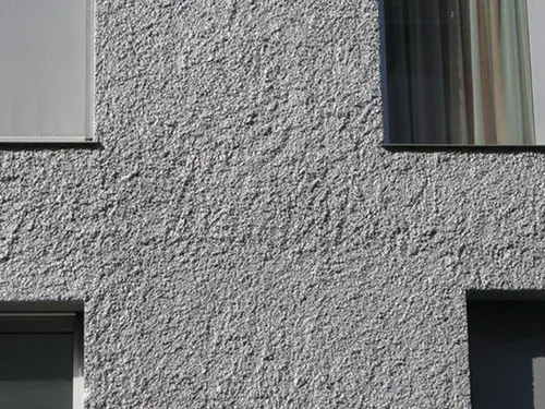 Mineralni omet za klasično ročno ometavanje in izdelavo grobe fasadne strukture.
