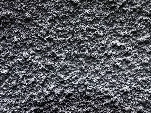 Mineralni omet za klasično ročno ometavanje in izdelavo grobe fasadne strukture.